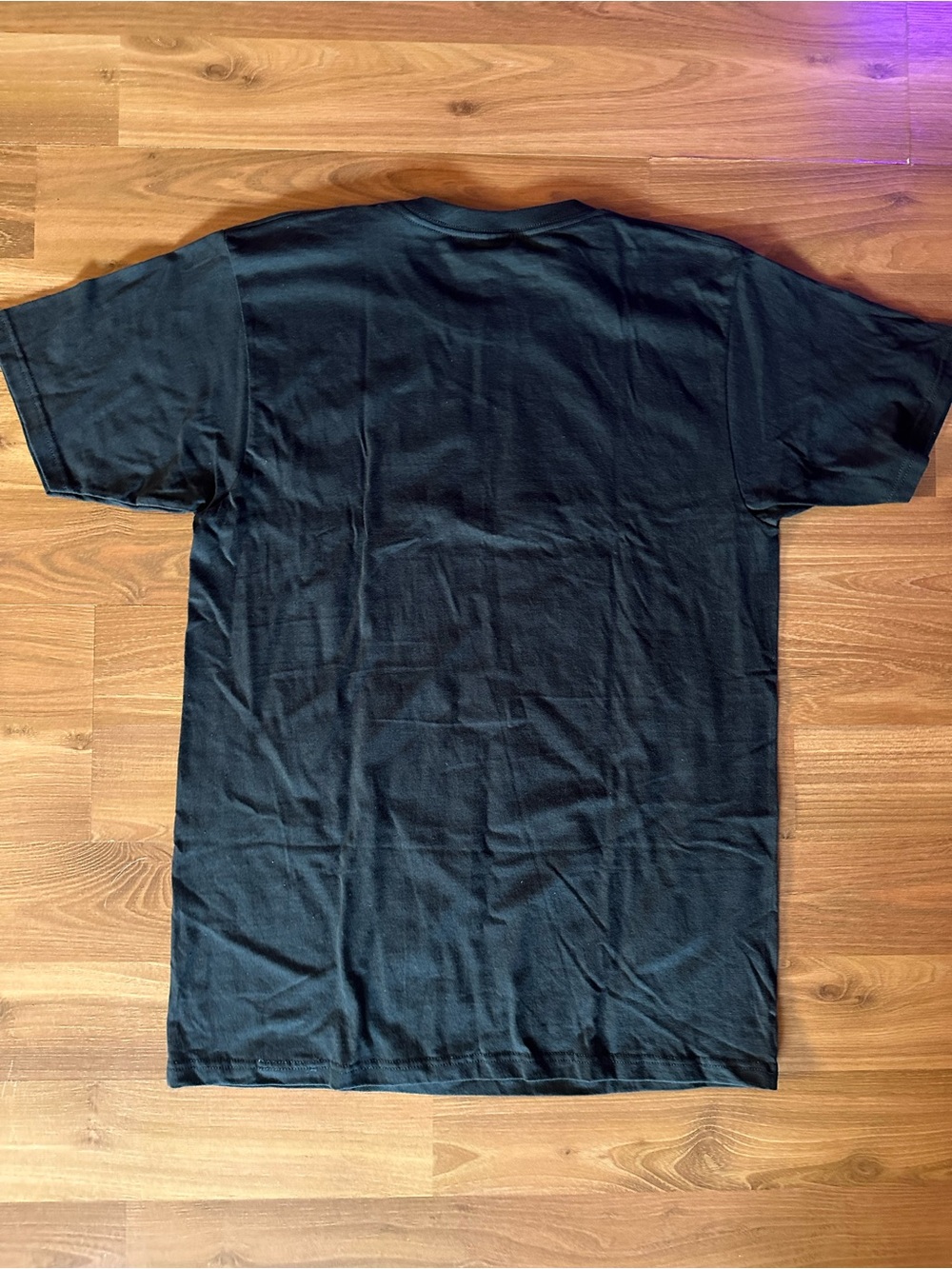 Hot Topic Black Metallica Snake Graphic Tee - Picture 6 of 6